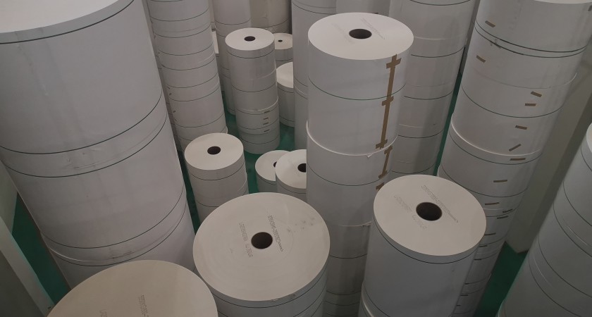 哪些行業使用牛皮紙？牛皮紙的生產技術有哪些流程？